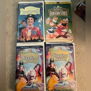 Disney vhs tapes set of 4